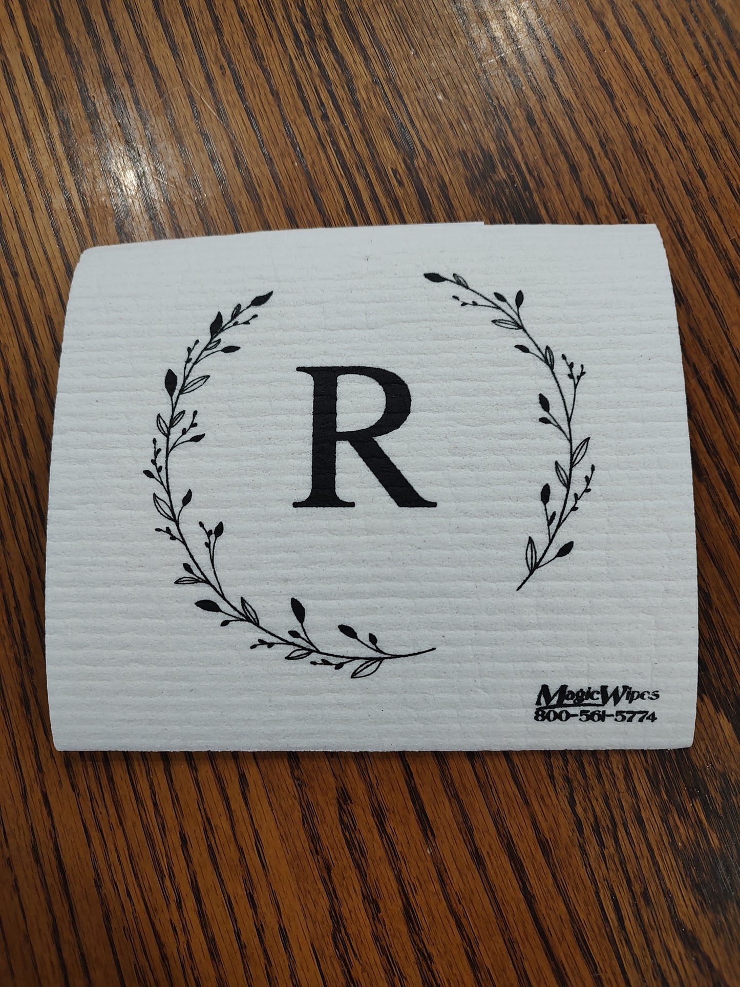 Letter R Initial Magic Wipe